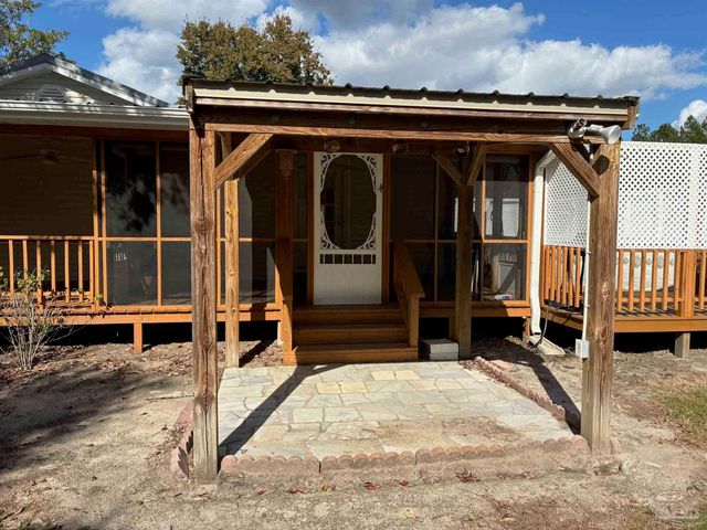 3324 Bonfire Dr, Milton, FL 32583