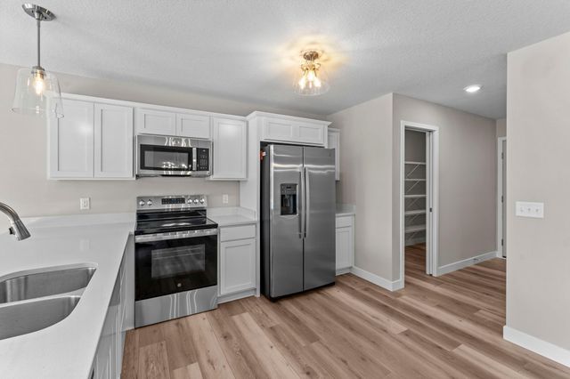 2101 Pleasant Drive, Prescott, WI 54021