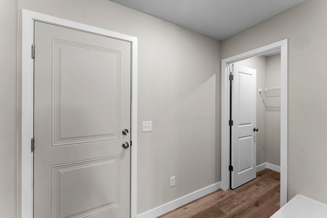 2101 Pleasant Drive, Prescott, WI 54021