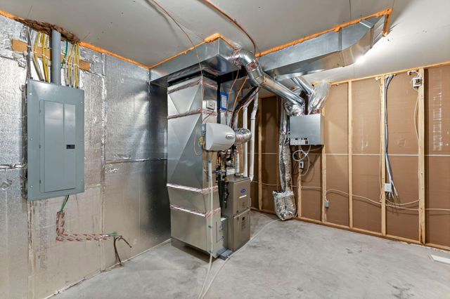 2101 Pleasant Drive, Prescott, WI 54021