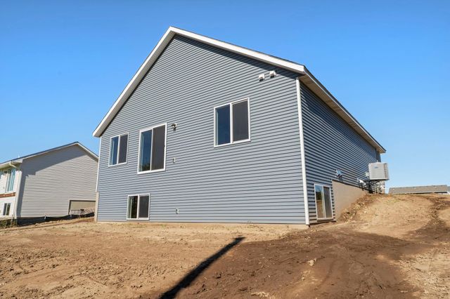 2101 Pleasant Drive, Prescott, WI 54021