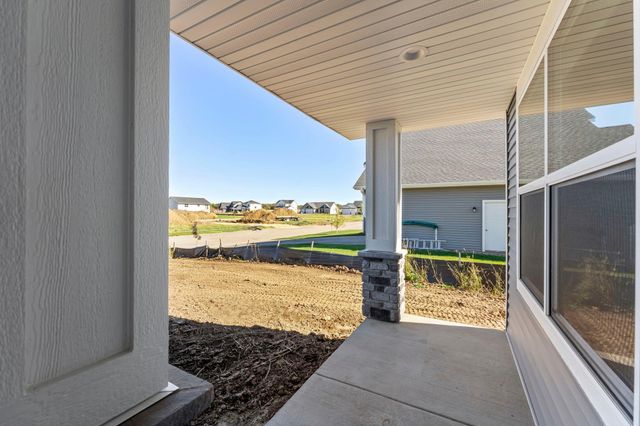 2101 Pleasant Drive, Prescott, WI 54021