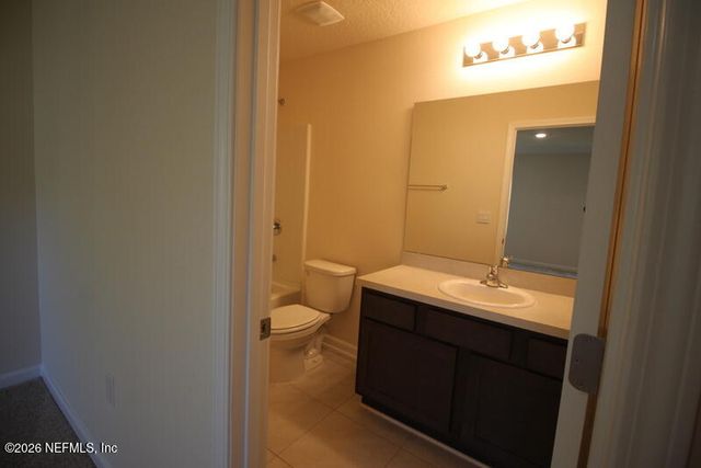 9479 STAR Drive, Jacksonville, FL 32256