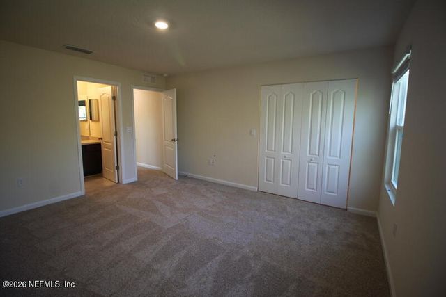 9479 STAR Drive, Jacksonville, FL 32256