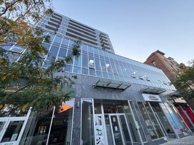 41-62 Bowne Street 9F, Flushing, NY 11355