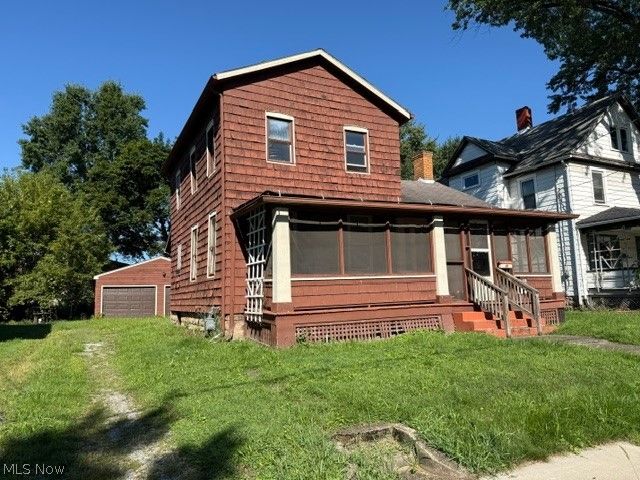 128 Sayers Avenue, Niles, OH 44446