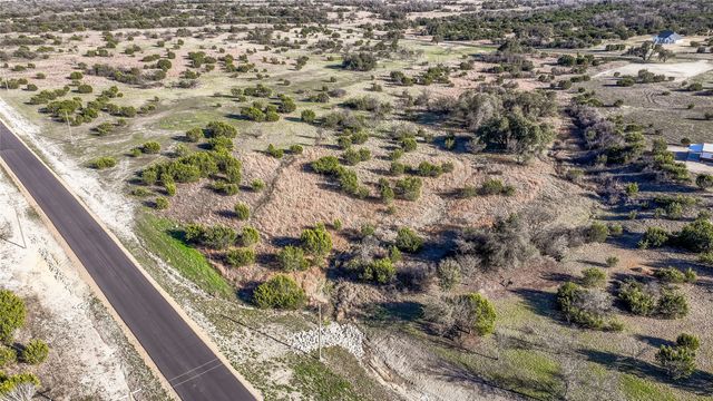 442 Hollow Drive, Lipan, TX 76462