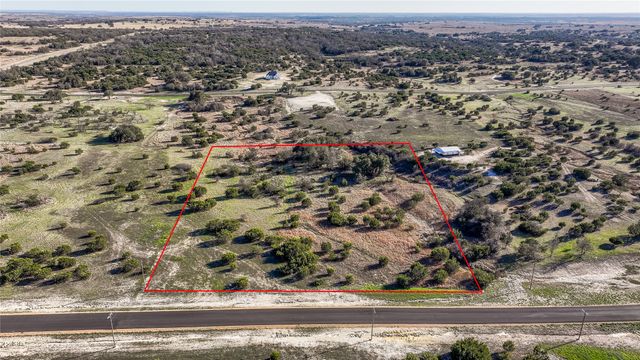 442 Hollow Drive, Lipan, TX 76462