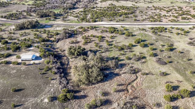 442 Hollow Drive, Lipan, TX 76462