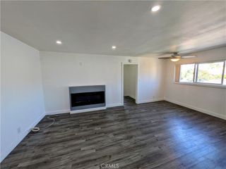 1708 Pine Avenue 14, Long Beach, CA 90813