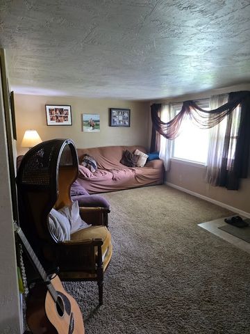 252 Mount Olive Rd, Donegal, PA 15622