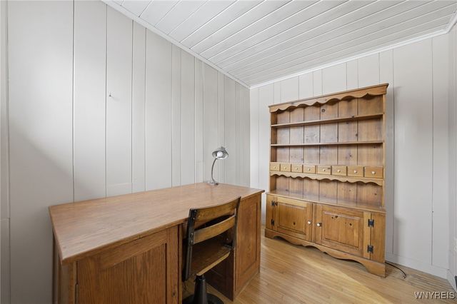 5871 Cole Road, Orchard Park, NY 14127