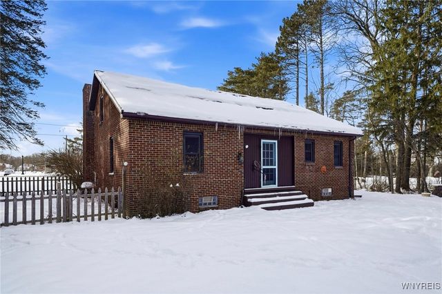 5871 Cole Road, Orchard Park, NY 14127