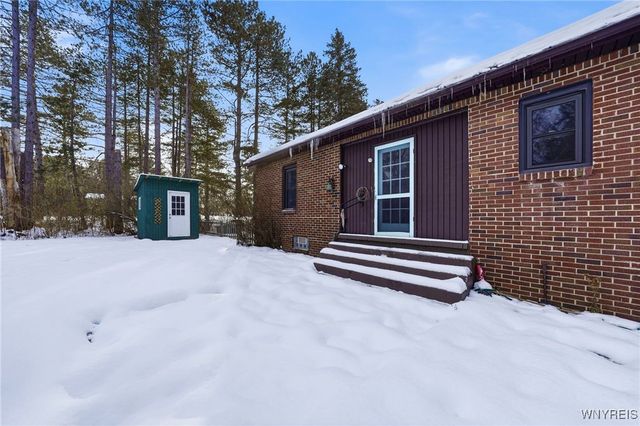 5871 Cole Road, Orchard Park, NY 14127