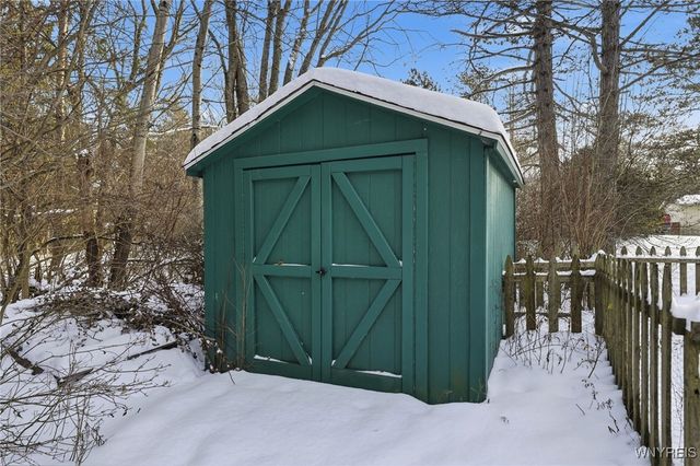 5871 Cole Road, Orchard Park, NY 14127