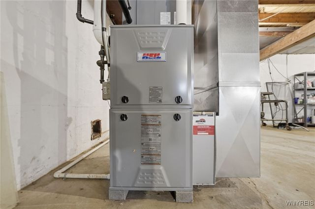 5871 Cole Road, Orchard Park, NY 14127