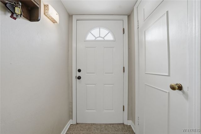 5871 Cole Road, Orchard Park, NY 14127