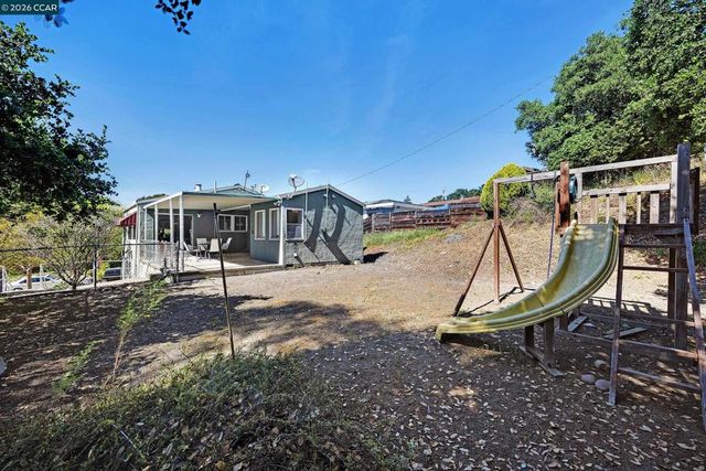 5136 Argyle Road, El Sobrante, CA 94803