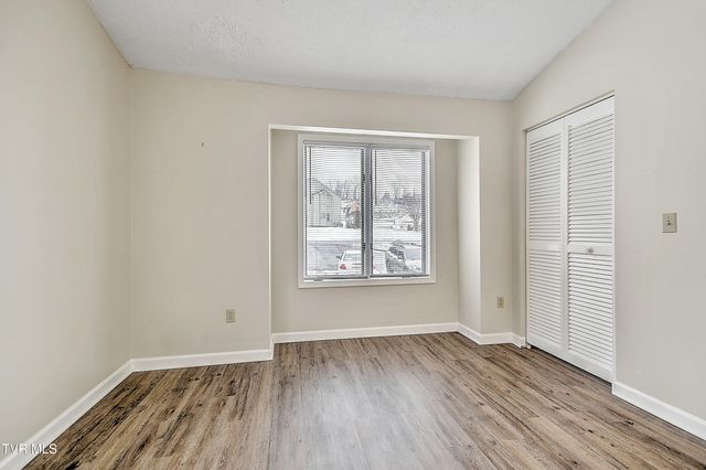 130 Quail Run 130, Bristol, VA 24201