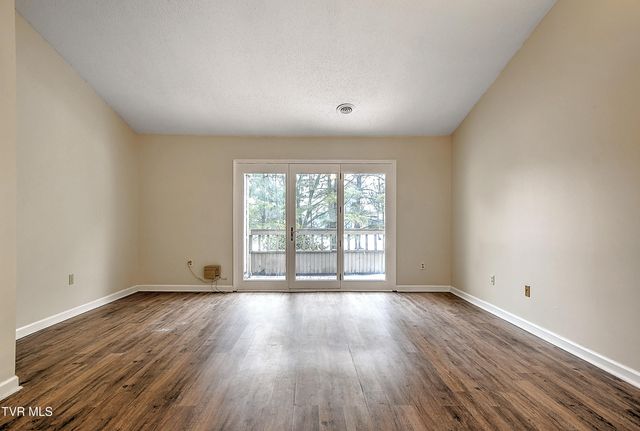 130 Quail Run 130, Bristol, VA 24201