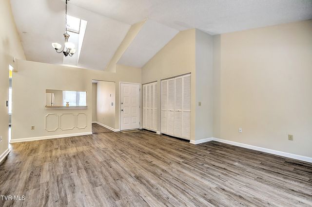 130 Quail Run 130, Bristol, VA 24201