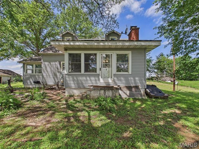 3941 Gun Club Road, New Athens, IL 62264