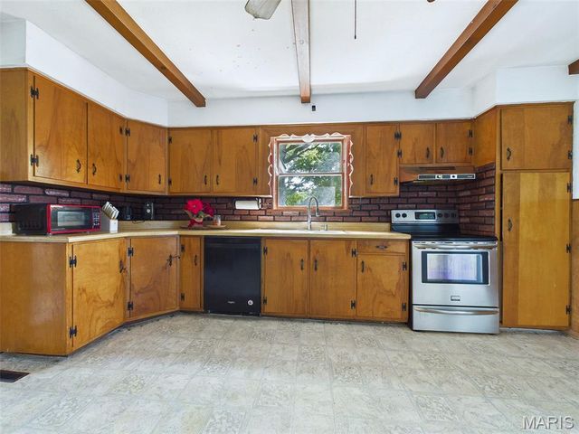 3941 Gun Club Road, New Athens, IL 62264