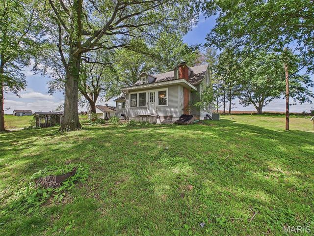 3941 Gun Club Road, New Athens, IL 62264