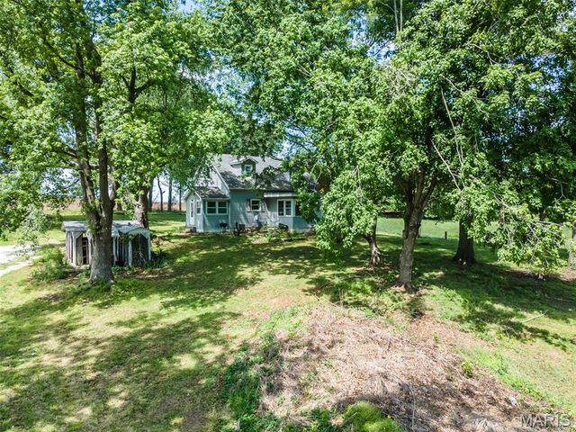 3941 Gun Club Road, New Athens, IL 62264
