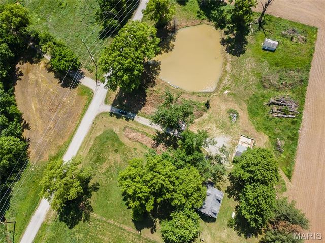 3941 Gun Club Road, New Athens, IL 62264