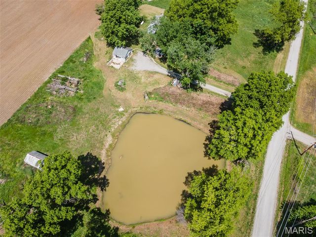 3941 Gun Club Road, New Athens, IL 62264