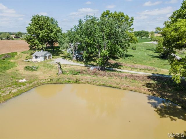 3941 Gun Club Road, New Athens, IL 62264