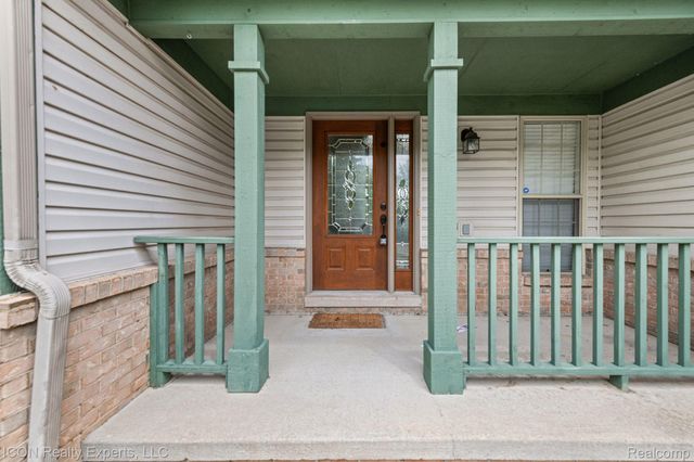 5367 High Ridge Drive, York Charter Township, MI 48197