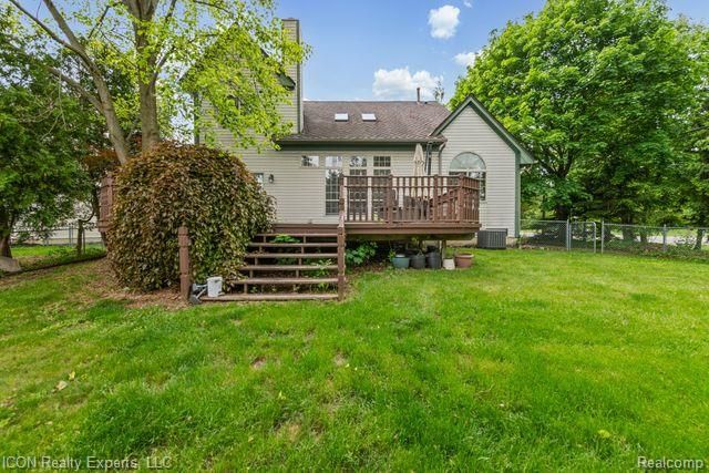 5367 High Ridge Drive, York Charter Township, MI 48197