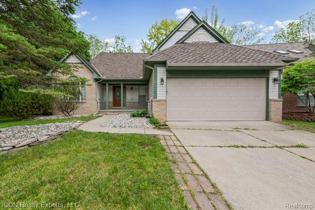5367 High Ridge Drive, York Charter Township, MI 48197