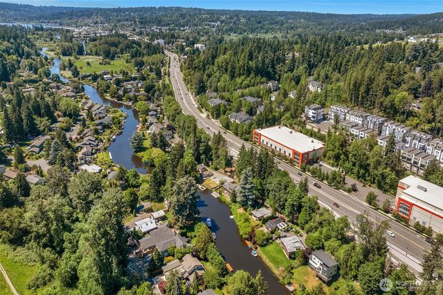 8833 NE Bothell Way, Kenmore, WA 98028