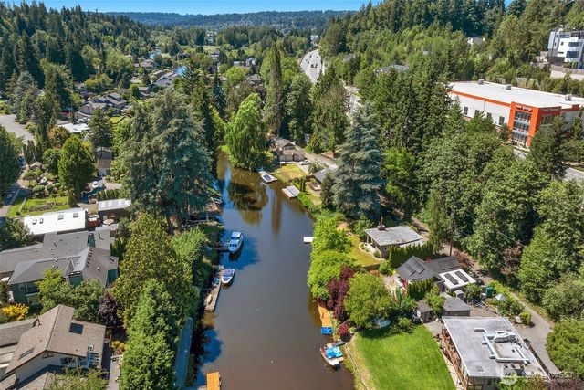 8833 NE Bothell Way, Kenmore, WA 98028
