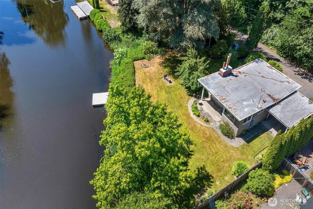 8833 NE Bothell Way, Kenmore, WA 98028