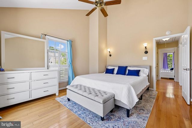 211 CHESTERTOWN ST, Gaithersburg, MD 20878