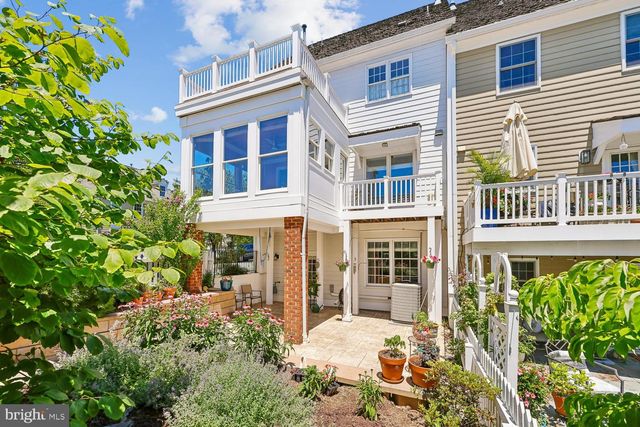 211 CHESTERTOWN ST, Gaithersburg, MD 20878