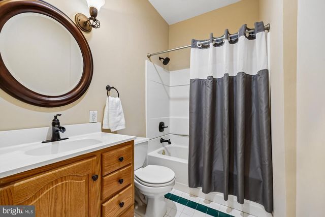 211 CHESTERTOWN ST, Gaithersburg, MD 20878