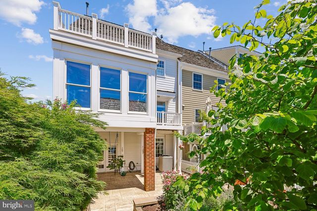 211 CHESTERTOWN ST, Gaithersburg, MD 20878