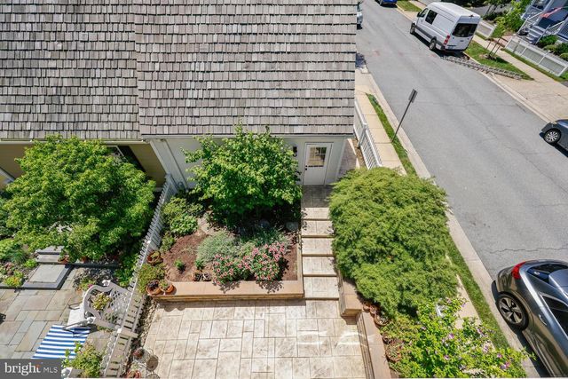 211 CHESTERTOWN ST, Gaithersburg, MD 20878