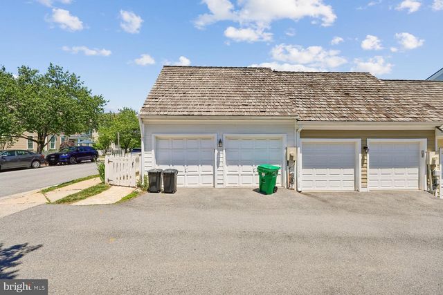 211 CHESTERTOWN ST, Gaithersburg, MD 20878