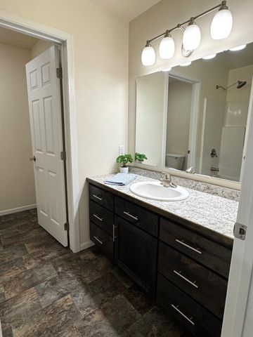 6163 Maple Valley Drive S, Fargo, ND 58104