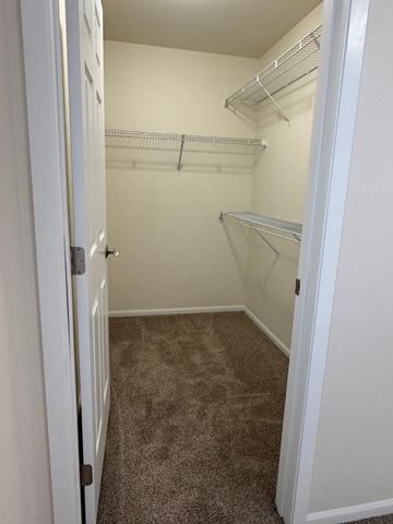 6163 Maple Valley Drive S, Fargo, ND 58104