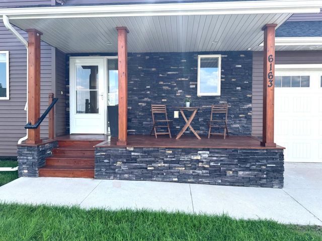 6163 Maple Valley Drive S, Fargo, ND 58104