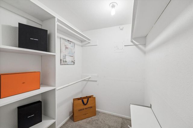 10501 South Drive 323, Houston, TX 77099