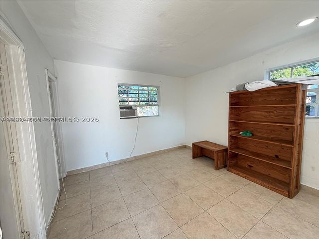 2212 Grant St 2, Hollywood, FL 33020