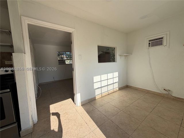 2212 Grant St 2, Hollywood, FL 33020
